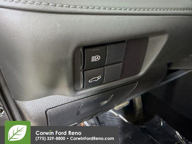 used 2022 Toyota Highlander car