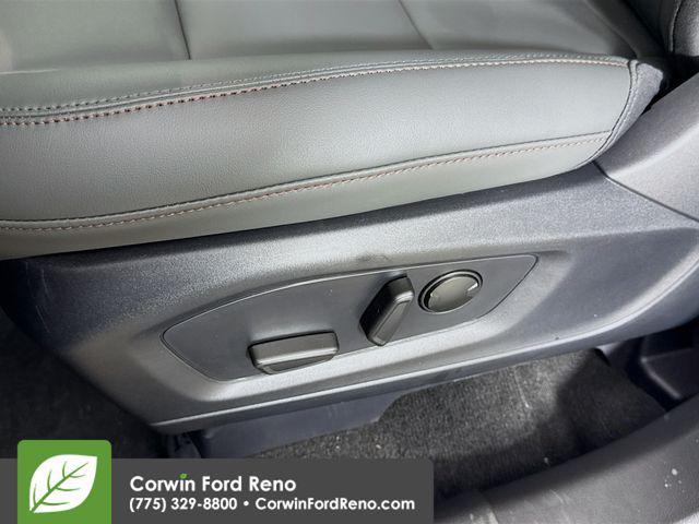 new 2025 Ford Explorer car, priced at $45,474