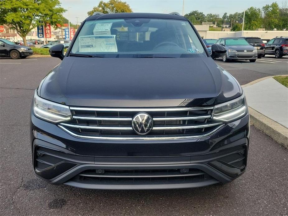 new 2024 Volkswagen Tiguan car, priced at $33,614