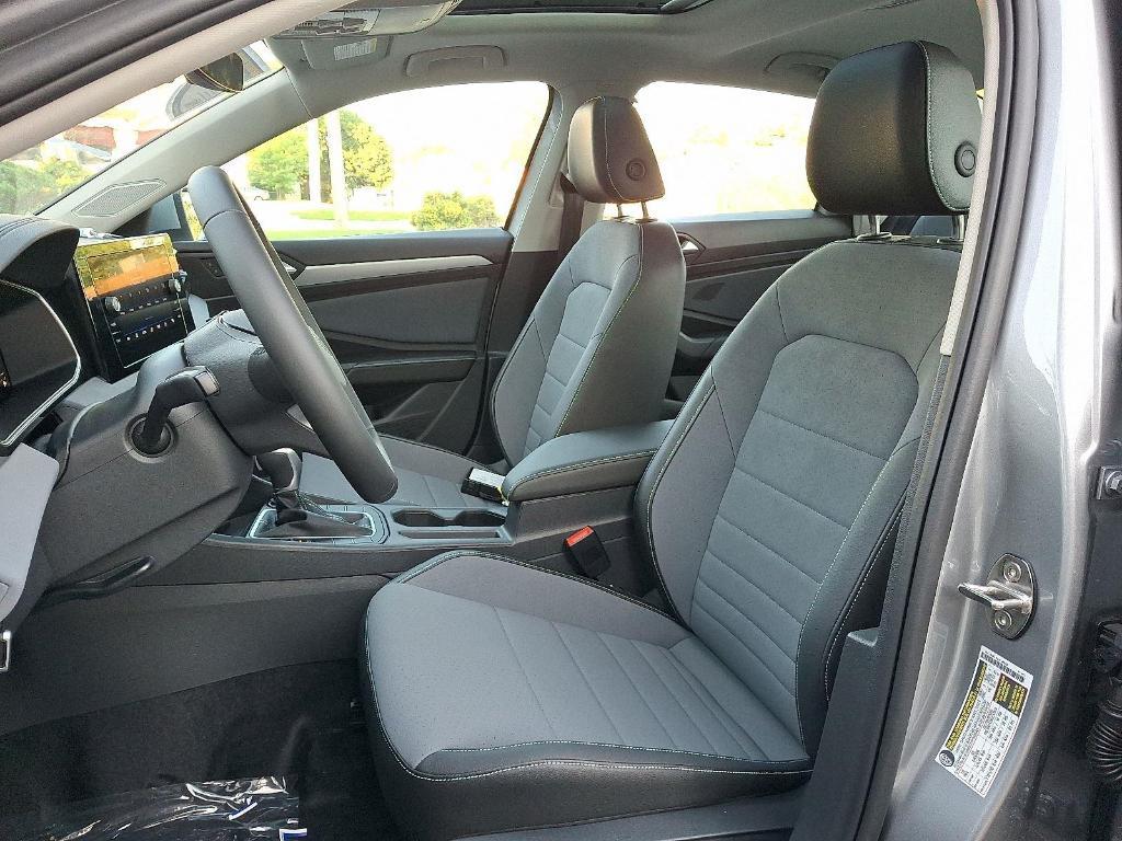 new 2025 Volkswagen Jetta car, priced at $27,253