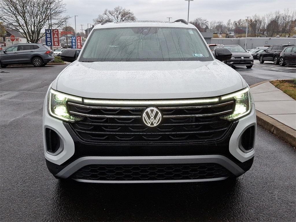 new 2024 Volkswagen Atlas car, priced at $44,656