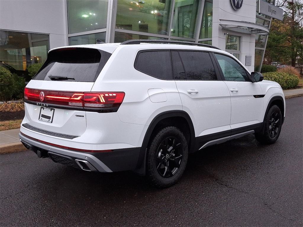 new 2024 Volkswagen Atlas car, priced at $44,656