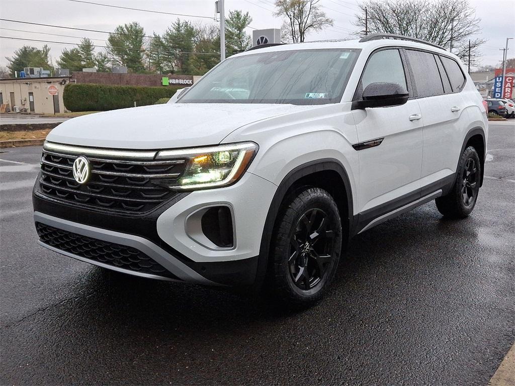 new 2024 Volkswagen Atlas car, priced at $44,656