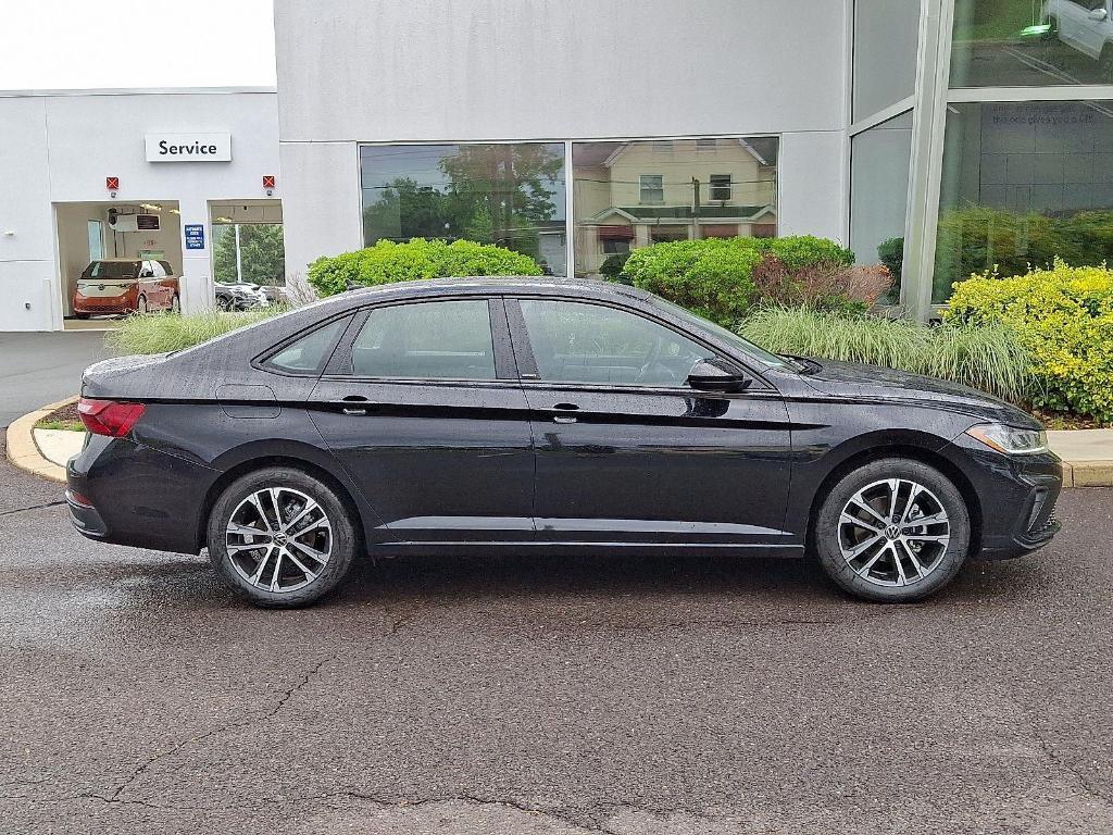 new 2025 Volkswagen Jetta car, priced at $24,406