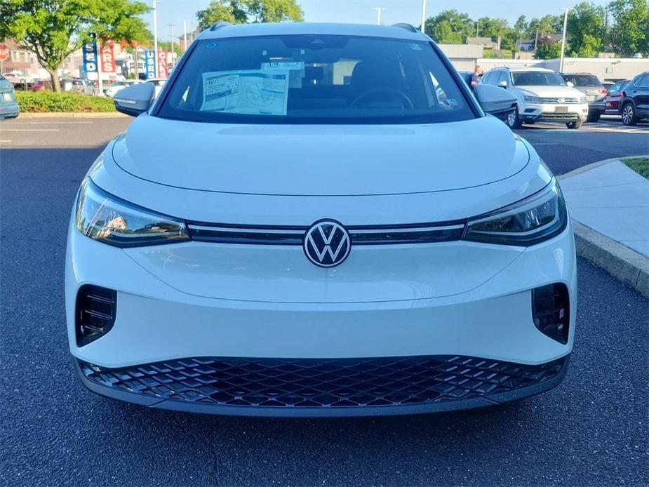 new 2024 Volkswagen ID.4 car, priced at $35,559