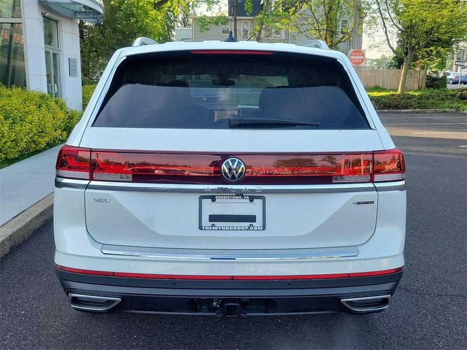 new 2024 Volkswagen Atlas car, priced at $48,533