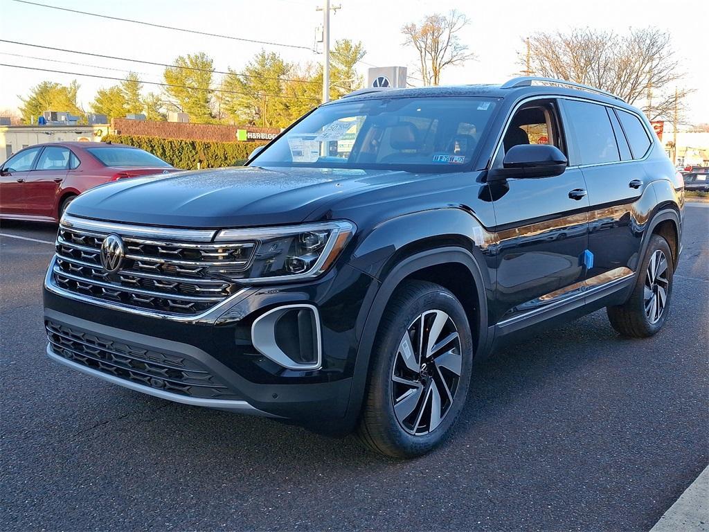 new 2025 Volkswagen Atlas car, priced at $47,647