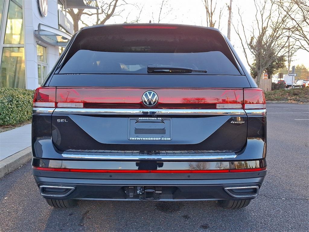 new 2025 Volkswagen Atlas car, priced at $47,647