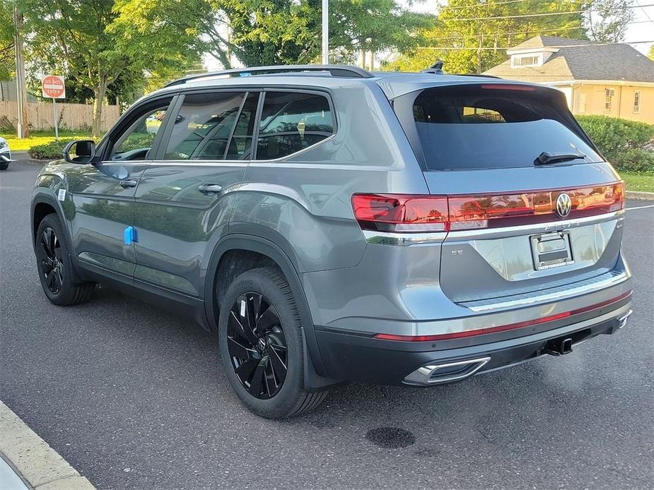 new 2024 Volkswagen Atlas car, priced at $43,013