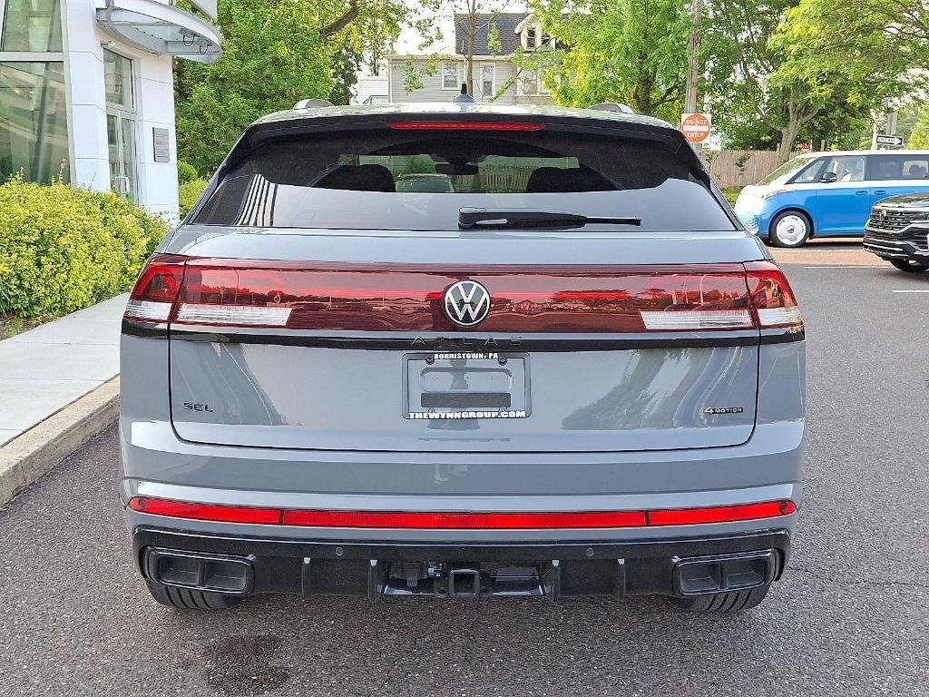 new 2025 Volkswagen Atlas Cross Sport car, priced at $45,625