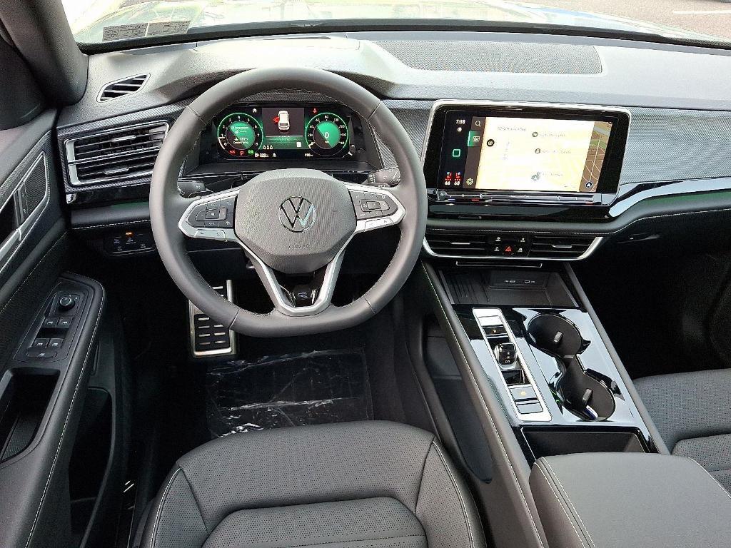 new 2025 Volkswagen Atlas Cross Sport car, priced at $45,625