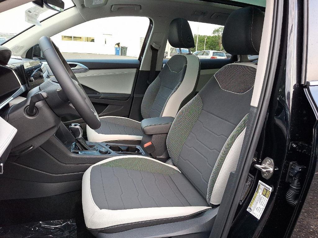 new 2025 Volkswagen Taos car, priced at $32,088