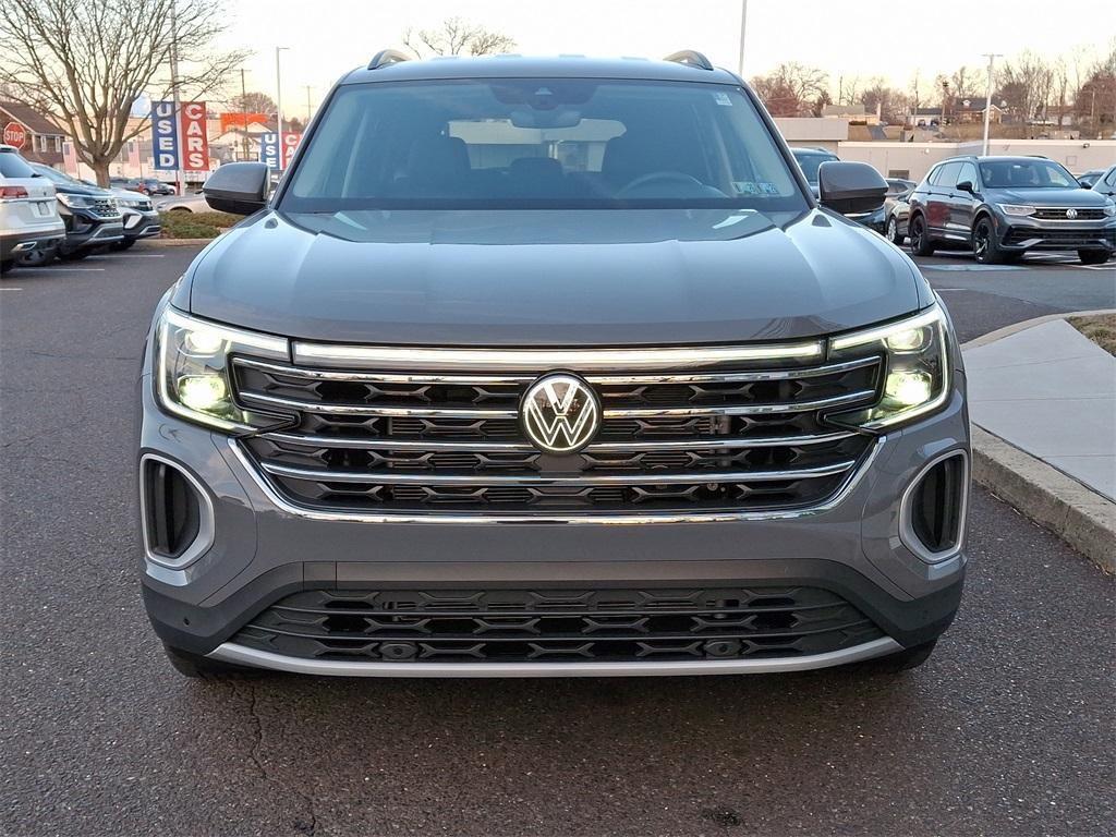 new 2025 Volkswagen Atlas car, priced at $46,155