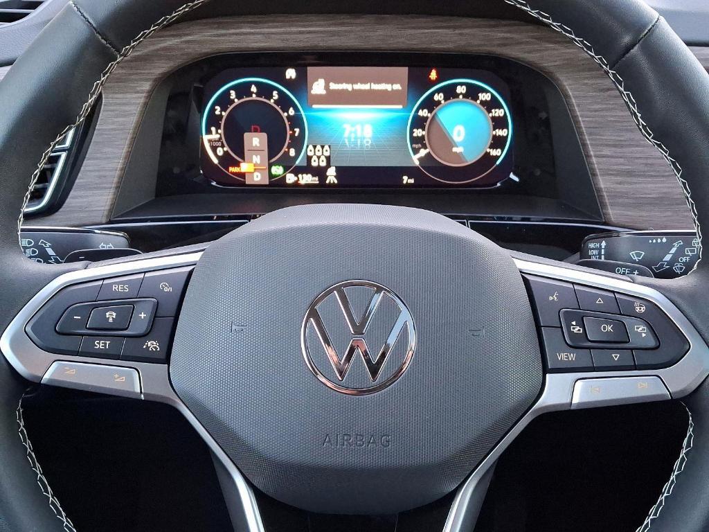new 2025 Volkswagen Atlas car, priced at $50,958