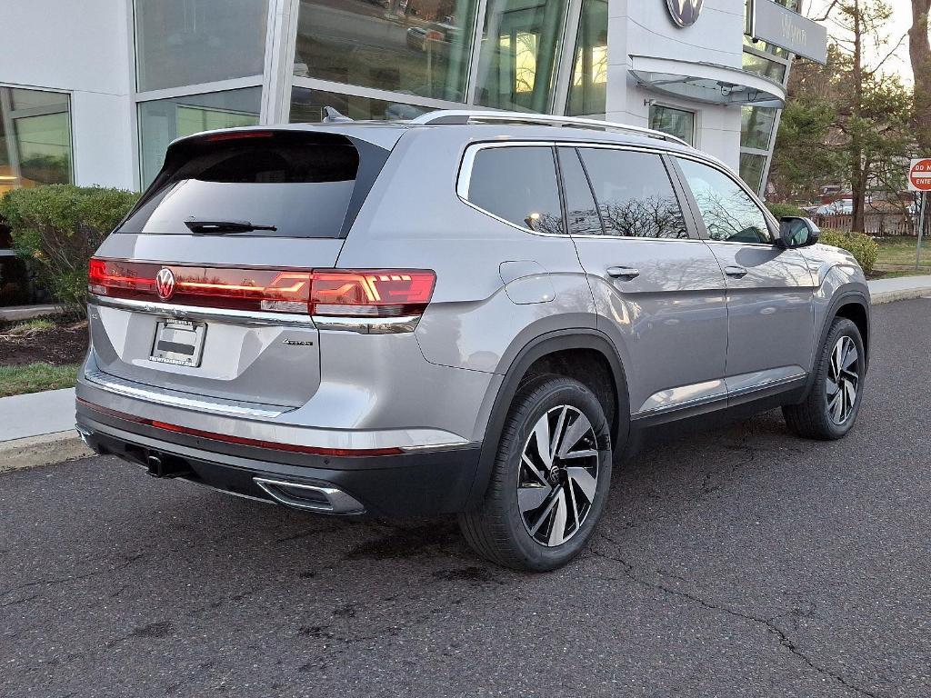 new 2025 Volkswagen Atlas car, priced at $50,958