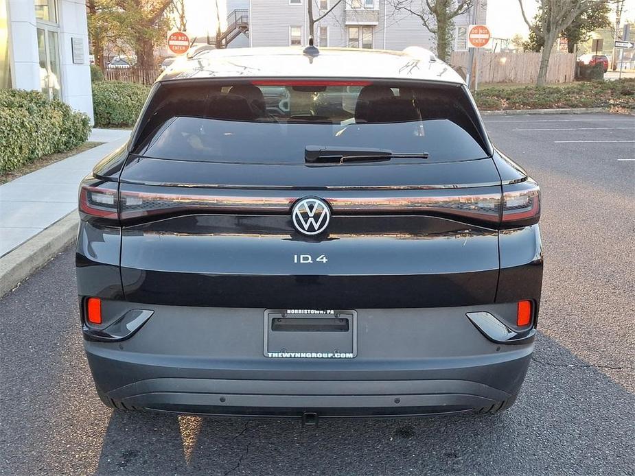 new 2024 Volkswagen ID.4 car, priced at $47,112