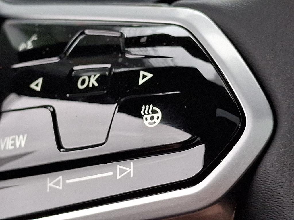 new 2025 Volkswagen ID.4 car, priced at $53,045