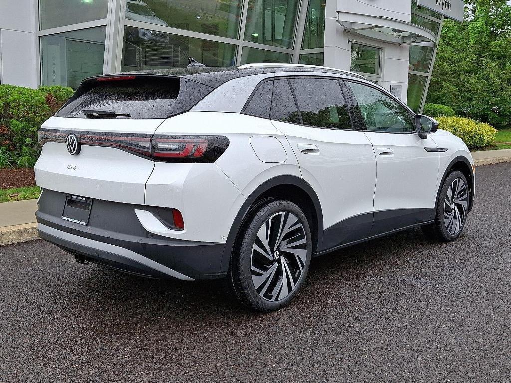 new 2025 Volkswagen ID.4 car, priced at $53,045