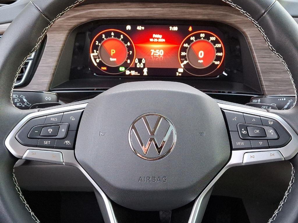 new 2025 Volkswagen Atlas car, priced at $52,640