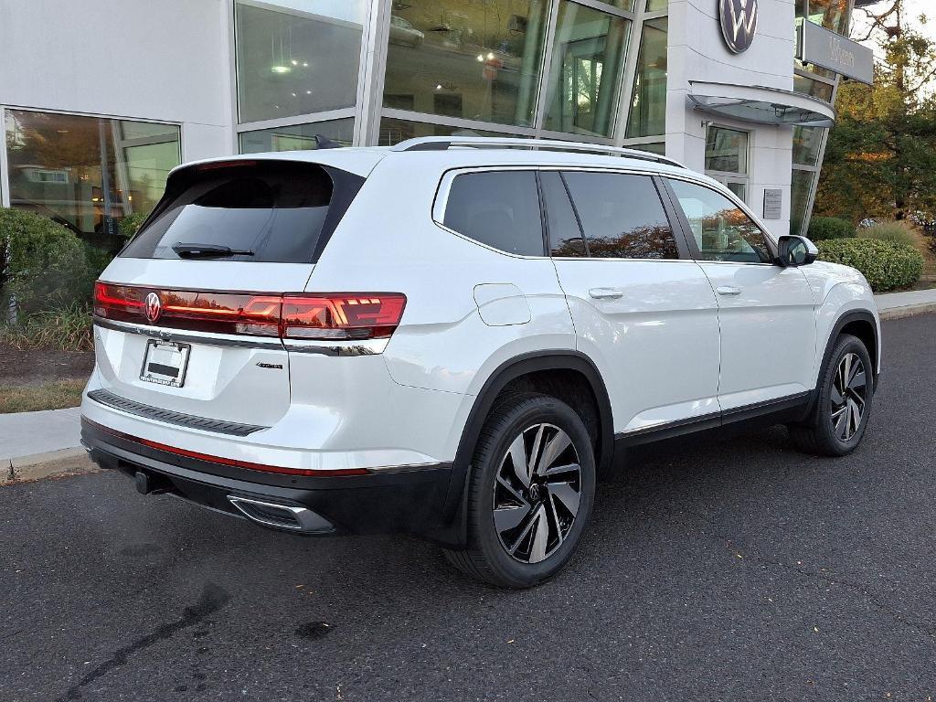 new 2025 Volkswagen Atlas car, priced at $52,640