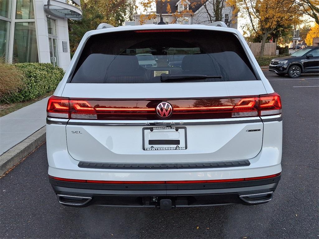 new 2025 Volkswagen Atlas car, priced at $48,643