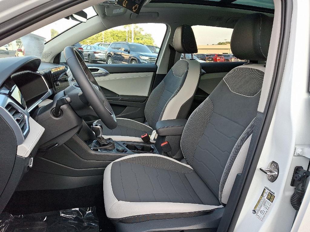 new 2025 Volkswagen Taos car, priced at $32,088