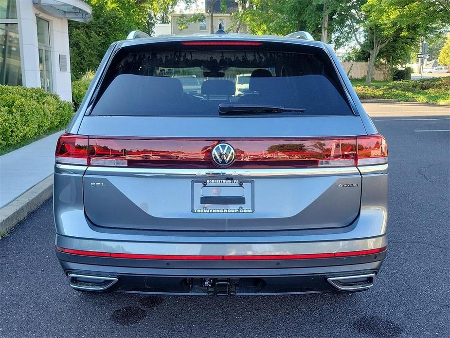 new 2024 Volkswagen Atlas car, priced at $46,276