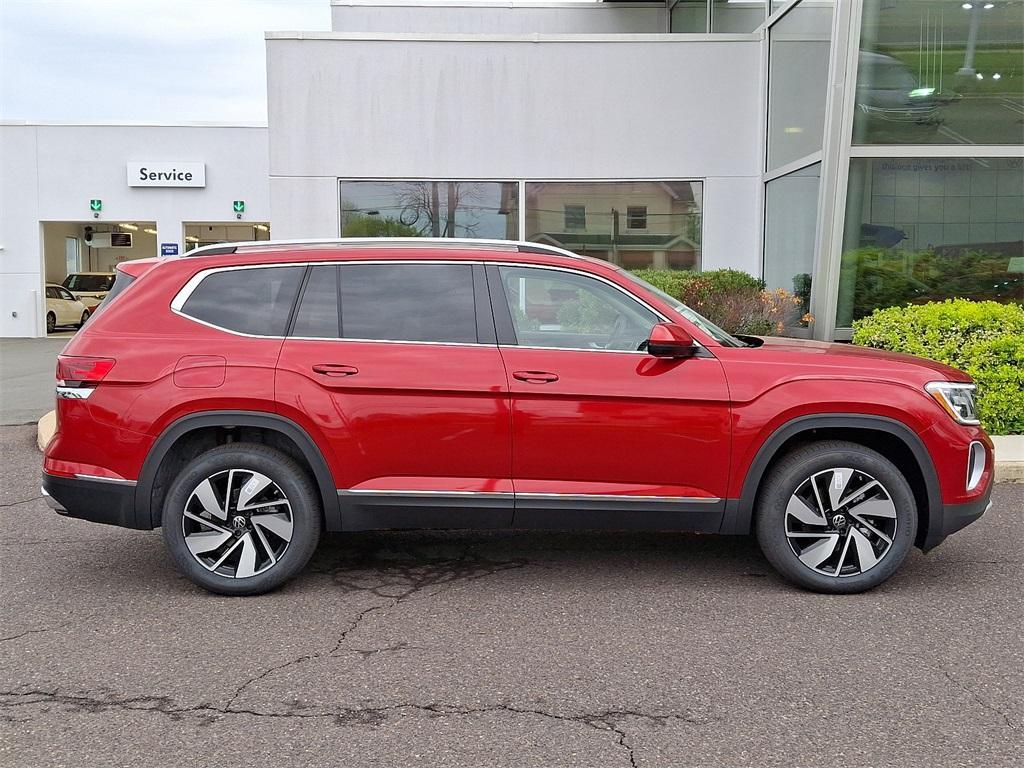 new 2025 Volkswagen Atlas car, priced at $52,493