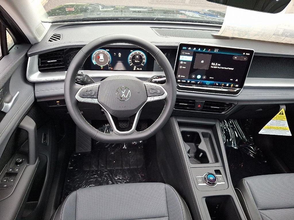 new 2025 Volkswagen Tiguan car, priced at $37,738