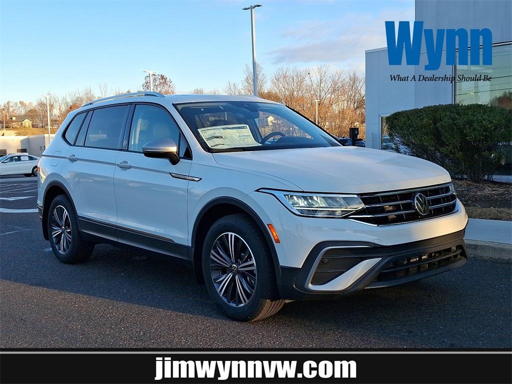 new 2024 Volkswagen Tiguan car, priced at $32,391