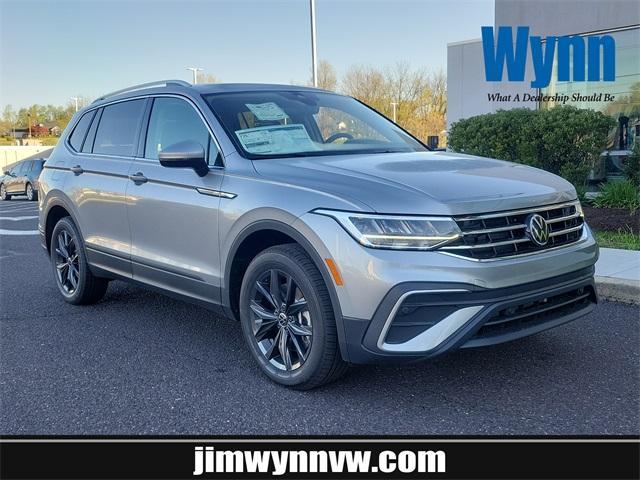 used 2024 Volkswagen Tiguan car, priced at $33,704