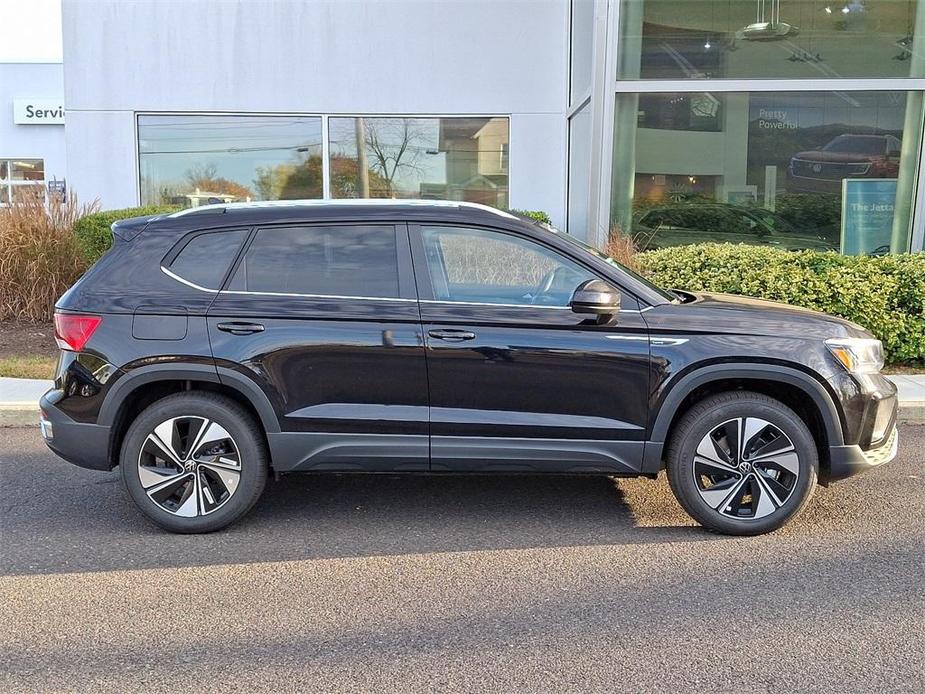 new 2024 Volkswagen Taos car, priced at $32,578