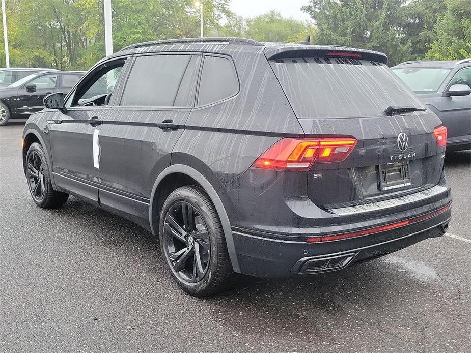 new 2024 Volkswagen Tiguan car, priced at $35,334