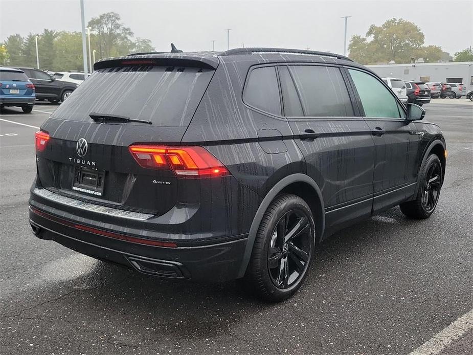 new 2024 Volkswagen Tiguan car, priced at $35,334