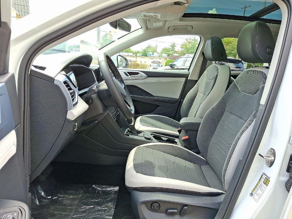 new 2025 Volkswagen Taos car, priced at $32,088