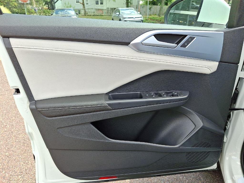 new 2025 Volkswagen Taos car, priced at $32,088