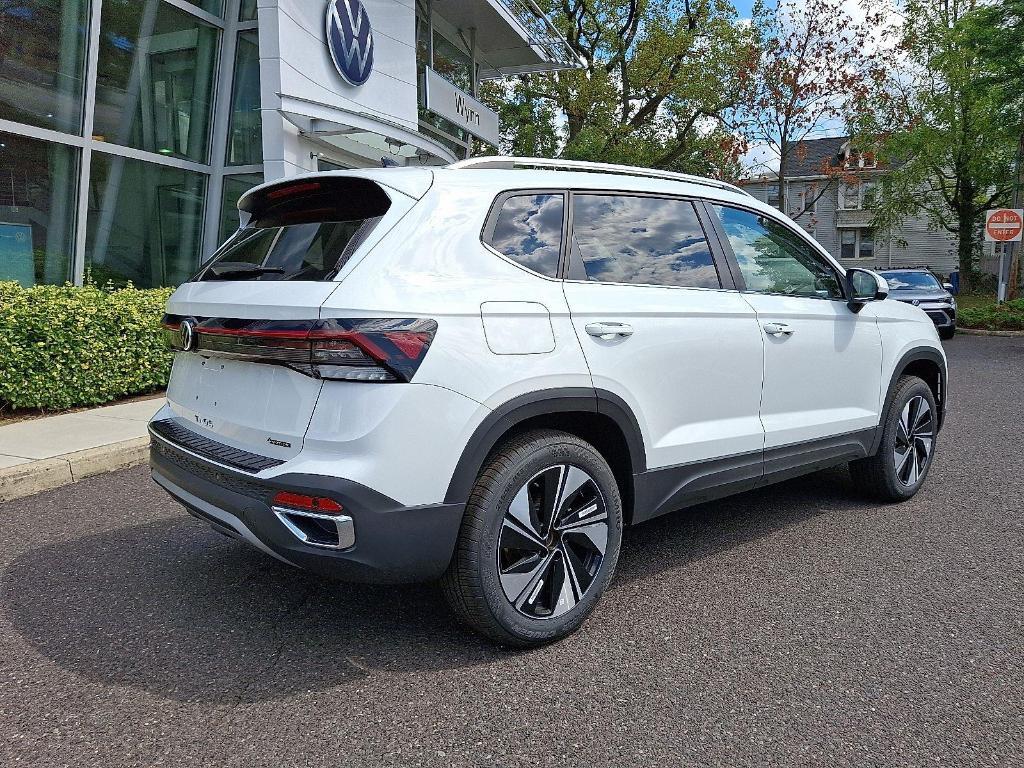 new 2025 Volkswagen Taos car, priced at $32,088