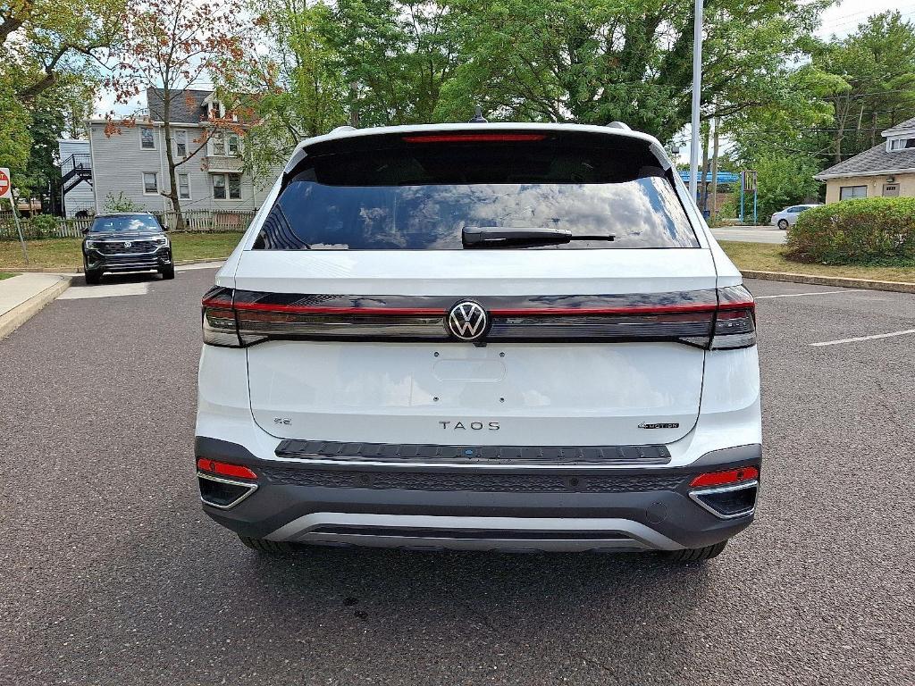 new 2025 Volkswagen Taos car, priced at $32,088