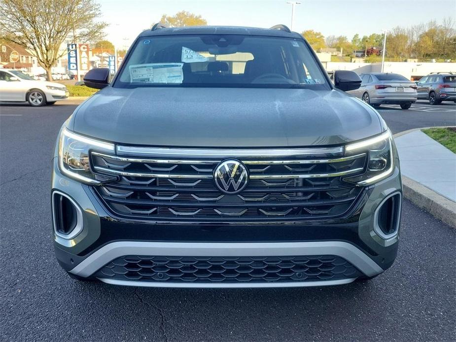 new 2024 Volkswagen Atlas car, priced at $47,714