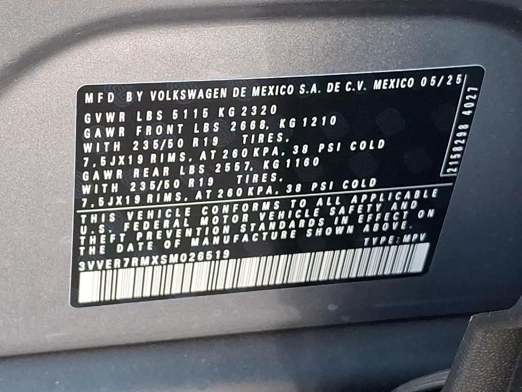 new 2025 Volkswagen Tiguan car, priced at $35,921
