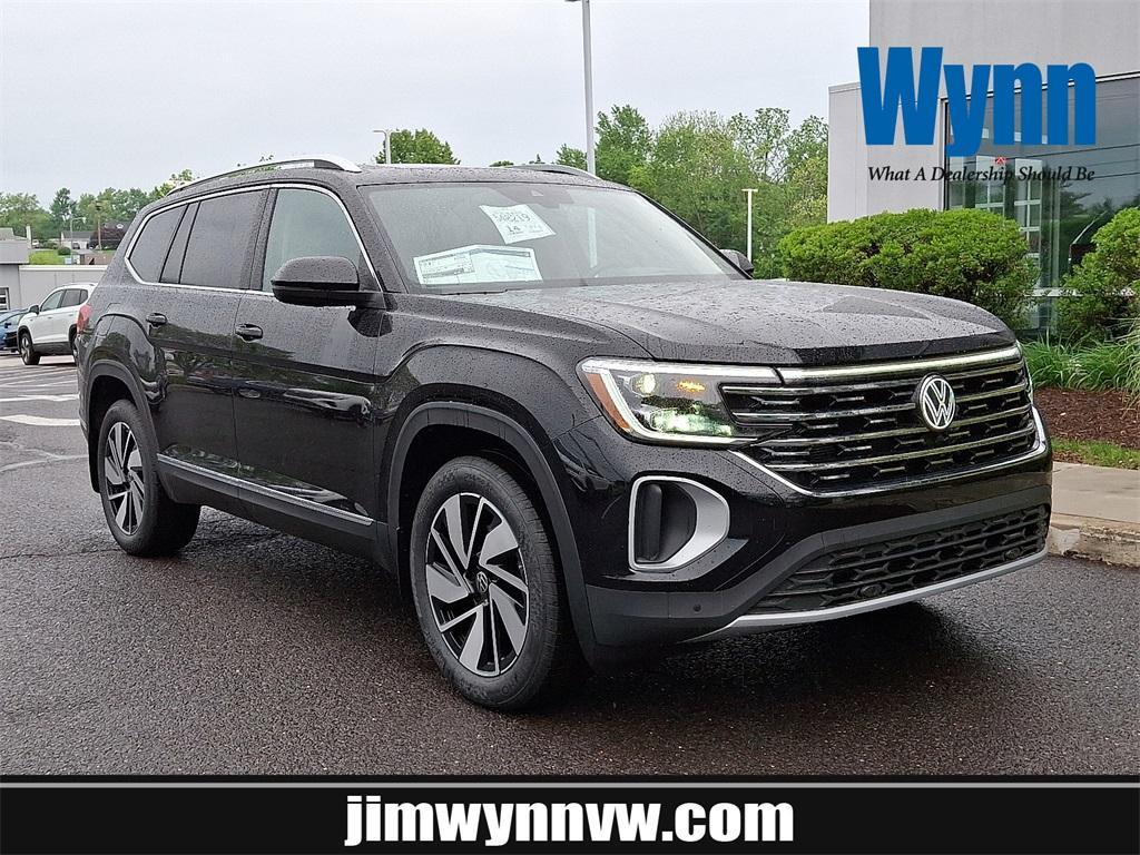 new 2025 Volkswagen Atlas car, priced at $48,061
