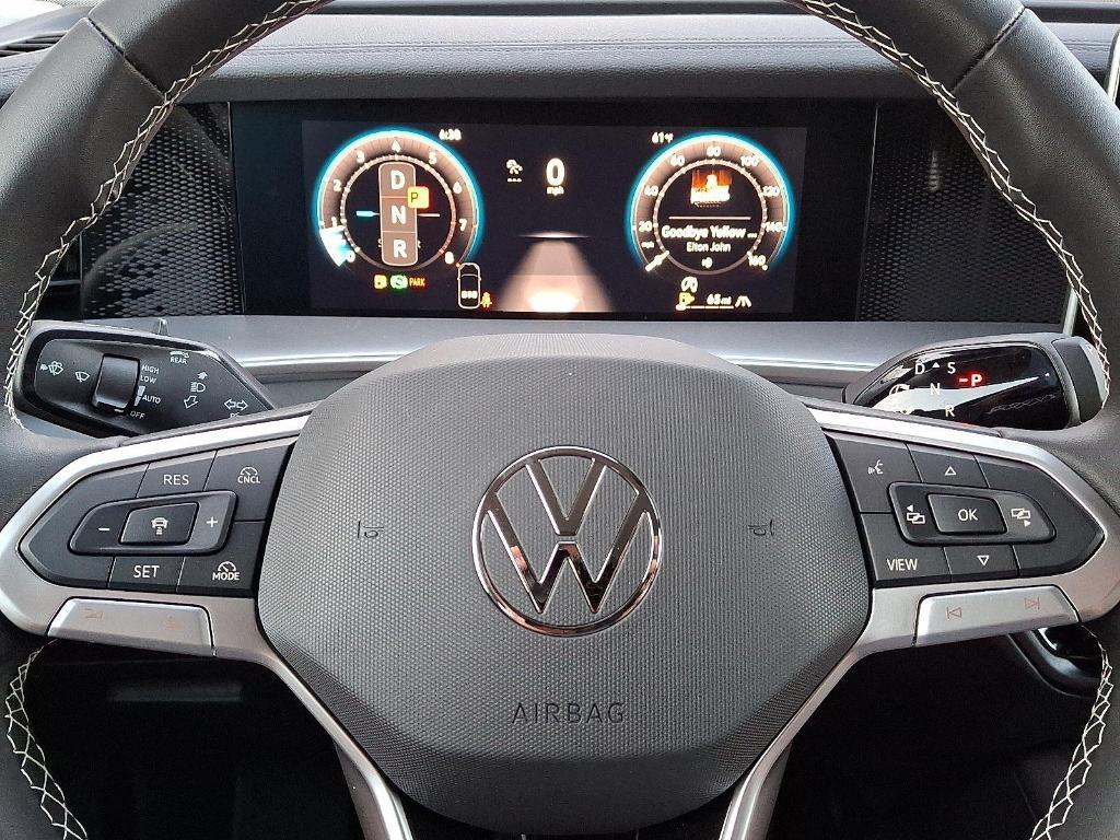 new 2025 Volkswagen Tiguan car, priced at $36,143