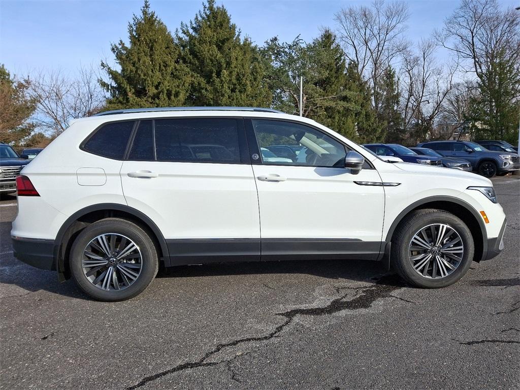 new 2024 Volkswagen Tiguan car, priced at $32,391