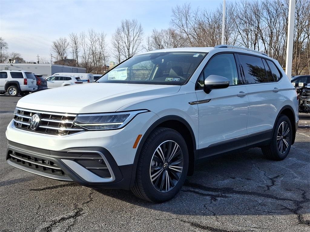 new 2024 Volkswagen Tiguan car, priced at $32,391