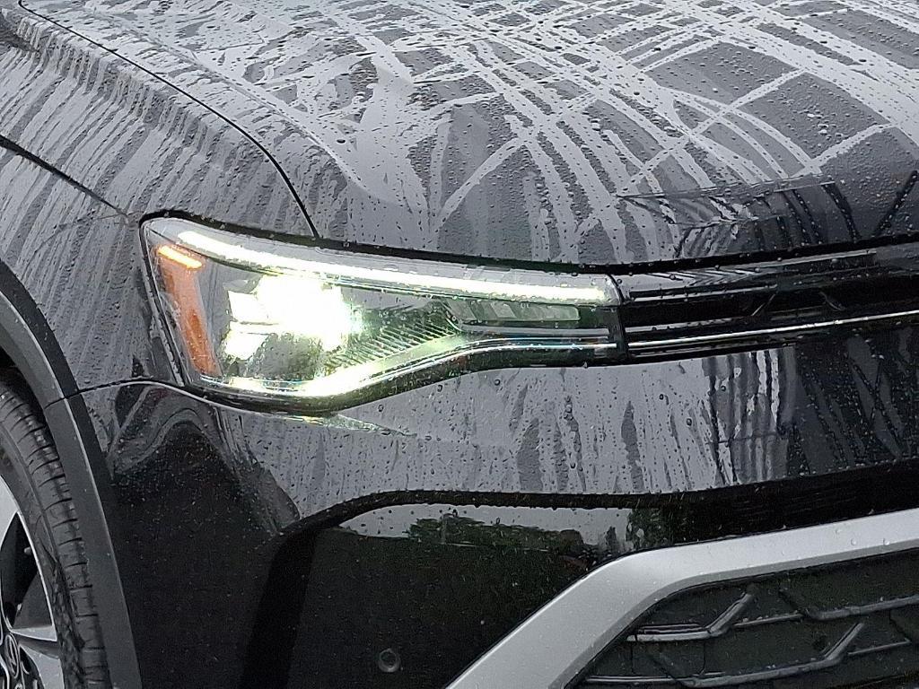 new 2025 Volkswagen Taos car, priced at $31,728