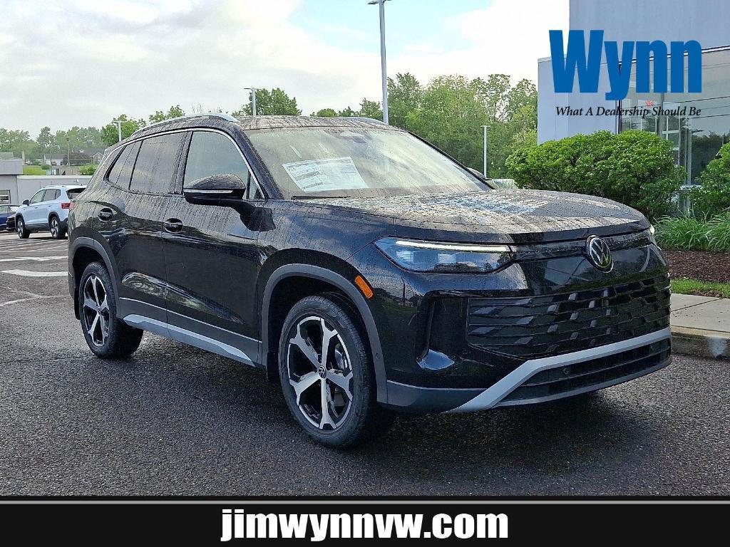 new 2025 Volkswagen Tiguan car, priced at $37,591