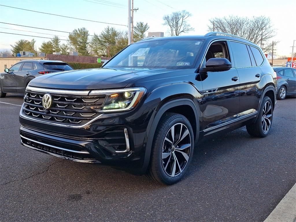 new 2025 Volkswagen Atlas car, priced at $55,730