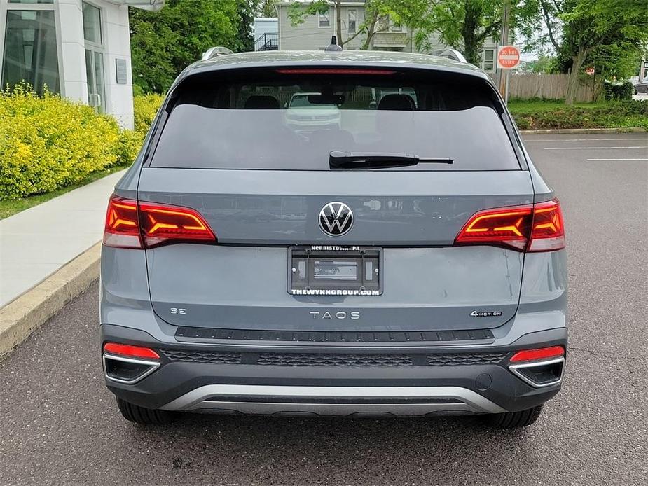 new 2024 Volkswagen Taos car, priced at $31,081