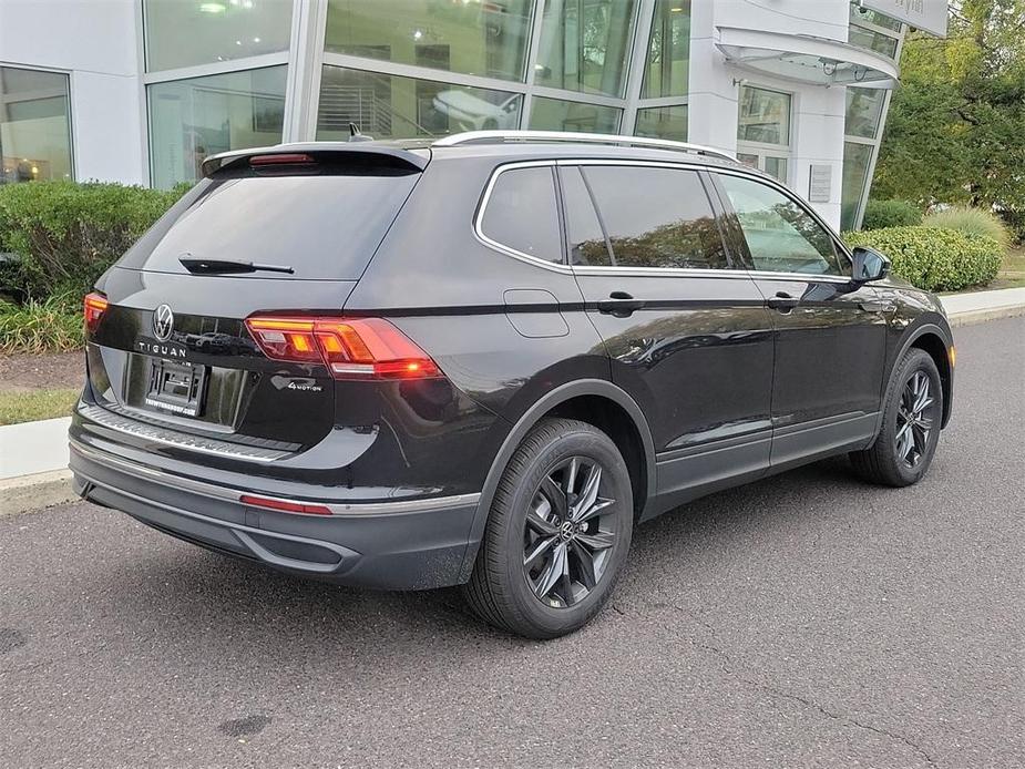 new 2024 Volkswagen Tiguan car, priced at $33,584