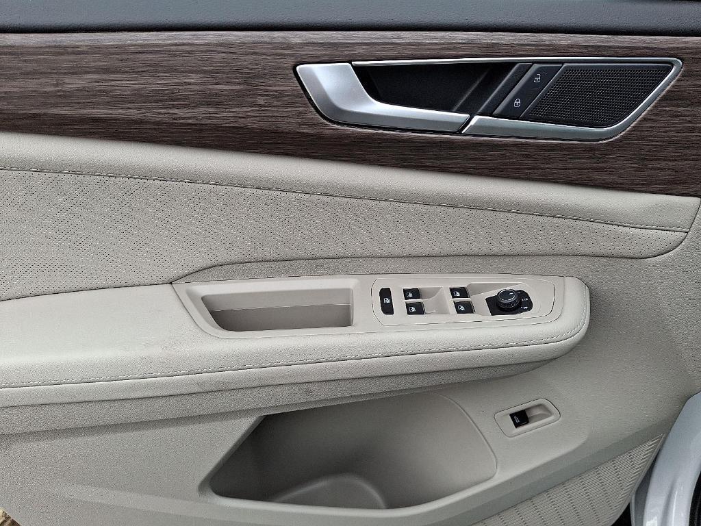 new 2025 Volkswagen Atlas car, priced at $52,065